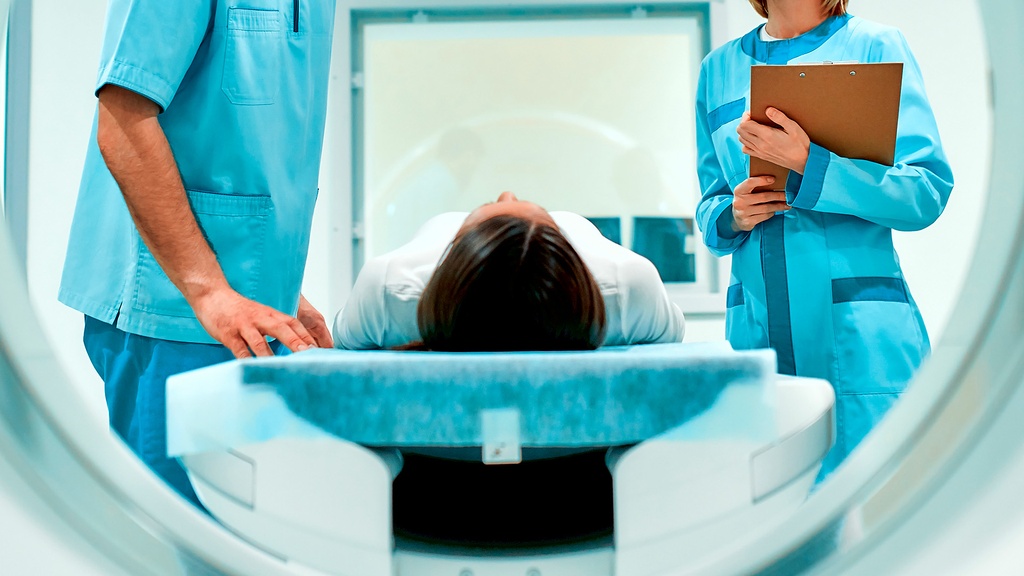 Tomografía Macizo Facial con Contraste